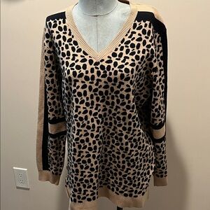 Chic Animal Print V-Neck Sweater
